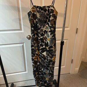 Anewsta Black and Gold Sequin Women's Dress